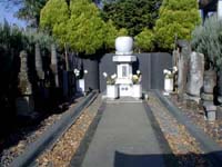 内藤家御廟